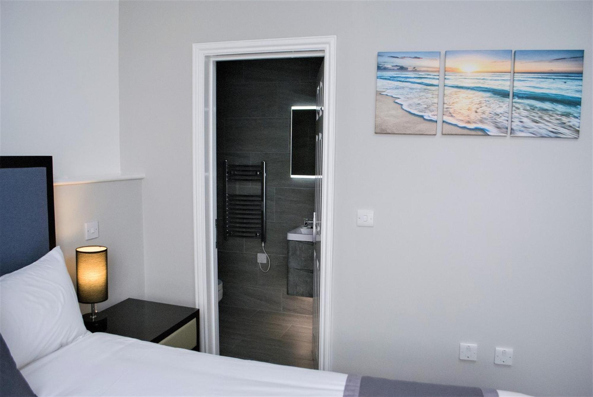 The Royal Hotel - Clacton On Sea Екстер'єр фото